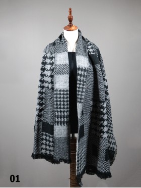 Houndstooth Fashion Wrap